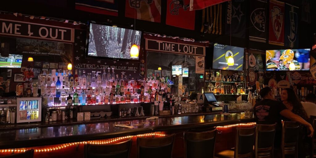 Best Sports Bar Near Petco Park